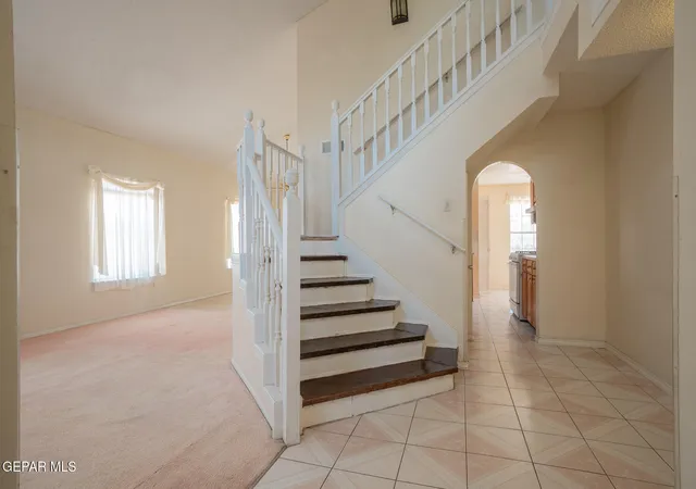 Photo 4 of Single family home for sale at 5920 W Valley Cir, El Paso, TX 79932 | MLS# 949035 | Listing updated on 2026-10-08
