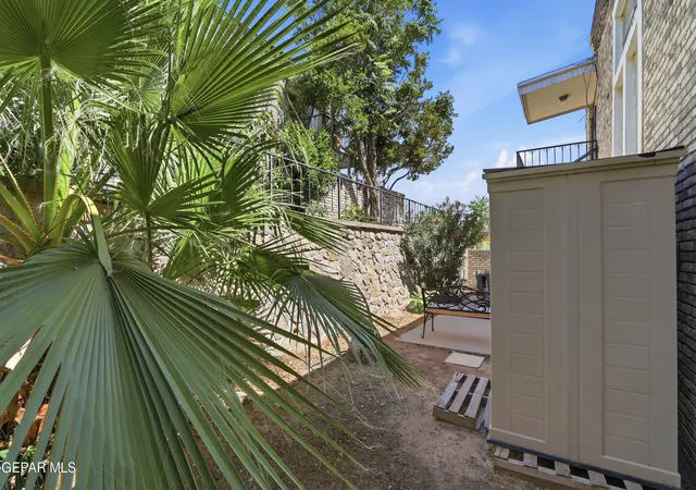 28th image of 6700 Escondido Dr #C1, El Paso, TX 79912 | MLS# 945841