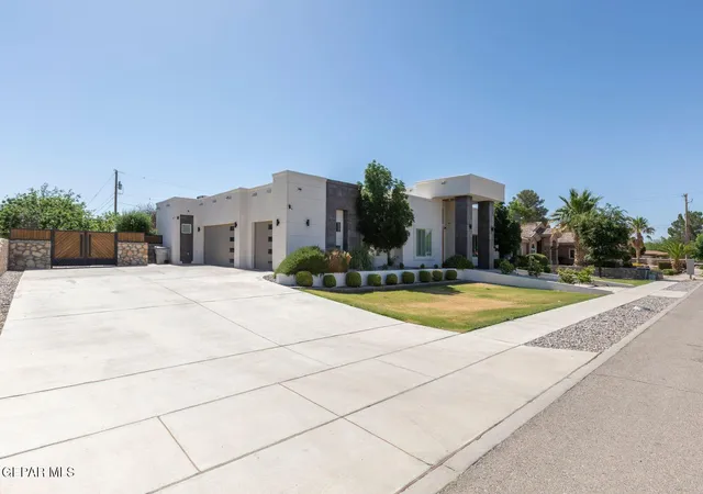 Photo 1 of Single family home for sale at 5404 E River Ln, El Paso, TX 79932 | MLS# 945890 | Listing updated on 2026-09-08