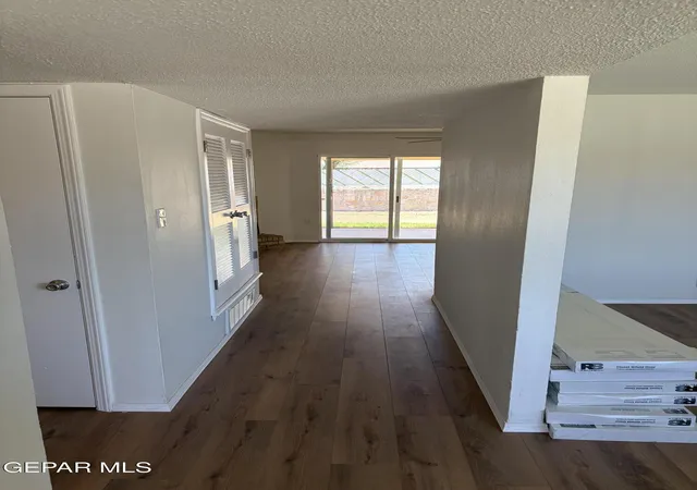 Photo 3 of Sale Pending at 4720 Tropicana Ave, El Paso, TX 79924 | MLS# 946098 | Listing updated on 2026-08-28