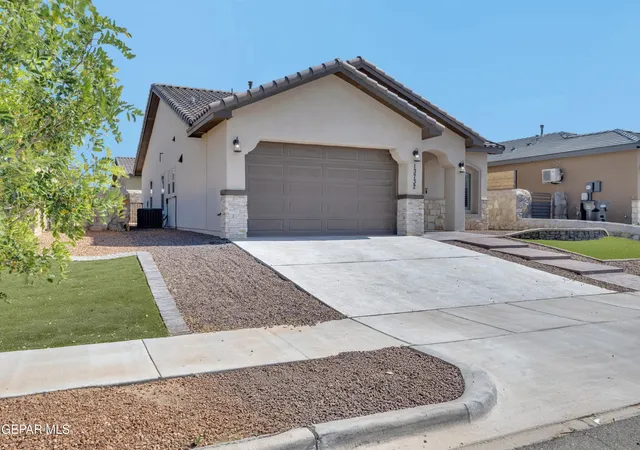 Photo 3 of Sale Pending at 13732 Blackburn Ave, Horizon City, TX 79928 | MLS# 946217 | Listing updated on 2026-08-03