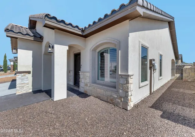 Photo 4 of Sale Pending at 13732 Blackburn Ave, Horizon City, TX 79928 | MLS# 946217 | Listing updated on 2026-08-03
