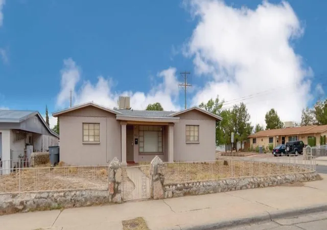 Photo 1 of Single family home for sale at 965 Bennett Pl, El Paso, TX 79907 | MLS# 945978 | Listing updated on 2026-08-12