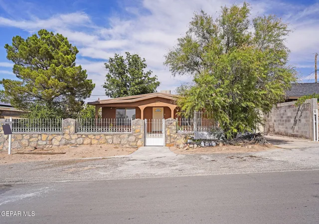 2nd image of 12917 Brandeis Dr, El Paso, TX 79928 | MLS# 945947