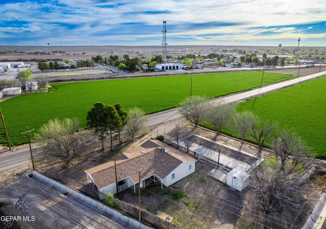 2nd image of 16100 &120 Socorro Rd, Fabens, TX 79838 | MLS# 945967
