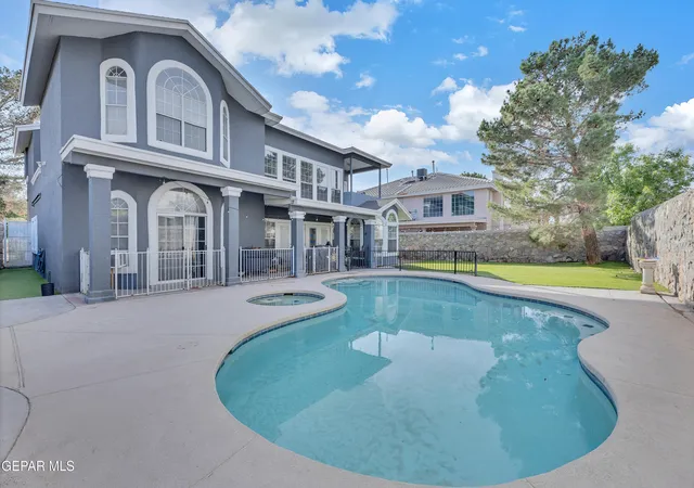 Photo 3 of Single family home for sale at 900 Via Redonda Ct, El Paso, TX 79912 | MLS# 946067 | Listing updated on 2026-09-07