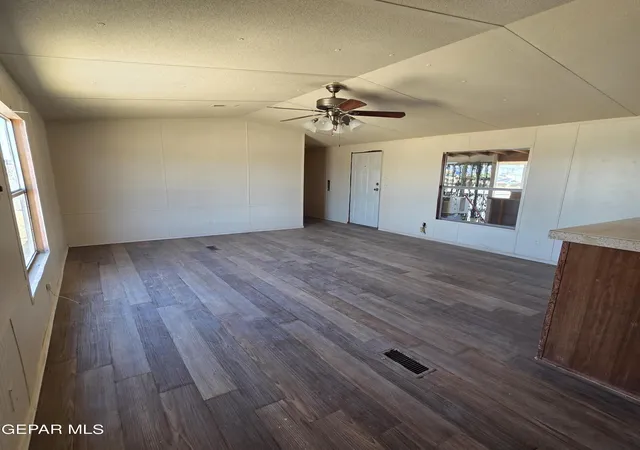 3rd image of 1163 Horizon Blvd, El Paso, TX 79927 | MLS# 948818
