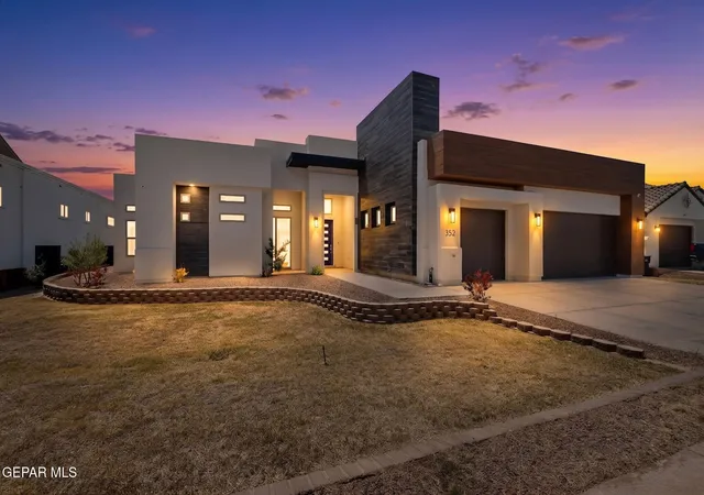 Photo 1 of Single family home for sale at 352 Rio De Jazmin Cir, El Paso, TX 79932 | MLS# 946049 | Listing updated on 2026-07-03