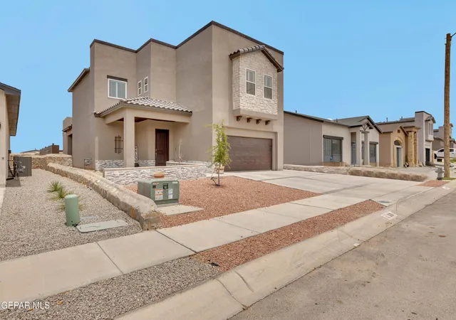 3rd image of 13657 Baja Vista Ct, Horizon City, TX 79928 | MLS# 946047