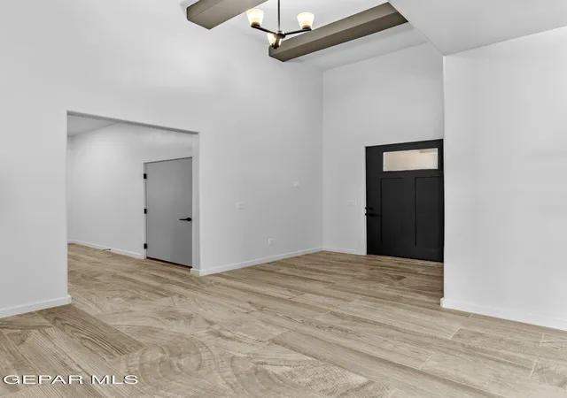 Photo 3 of Sale Pending at 7285 Cimarron Gap Dr, El Paso, TX 79911 | MLS# 946006 | Listing updated on 2026-09-18