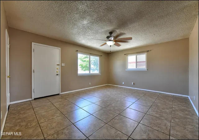 Photo 3 of Single family home for sale at 9402 Montgomery Dr, El Paso, TX 79924 | MLS# 946036 | Listing updated on 2026-09-11