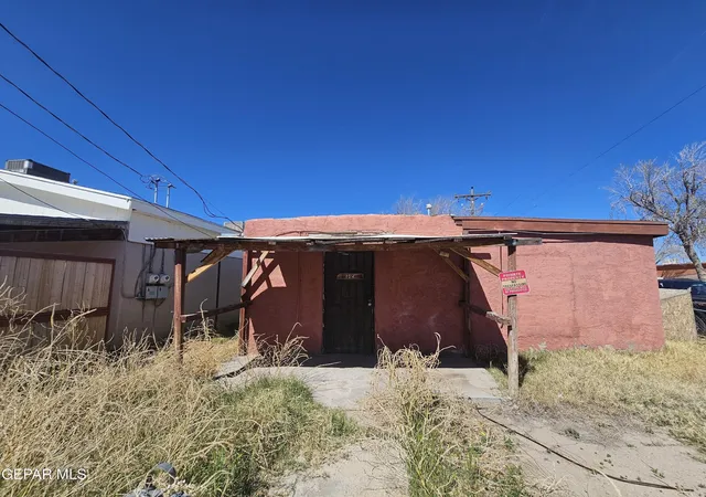 Homes for sale in Las Cruces, NM | 645 E Chestnut Ave, Las Cruces, NM 88001 | MLS# 946114
