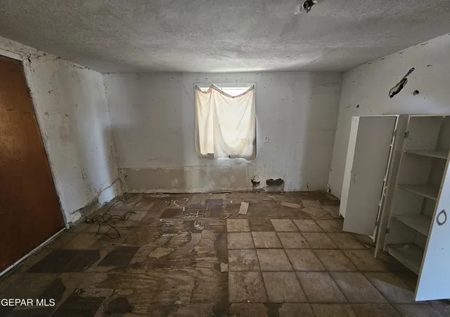 Homes for sale in Las Cruces, NM | 645 E Chestnut Ave, Las Cruces, NM 88001 | MLS# 946114