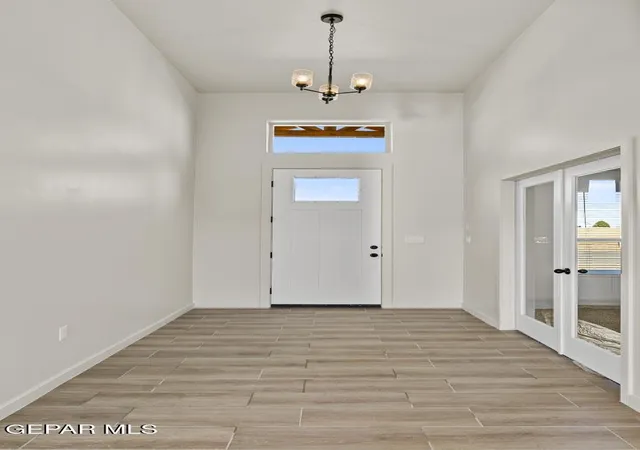 2nd image of 233 Rancho Viejo Dr, El Paso, TX 79927 | MLS# 947745