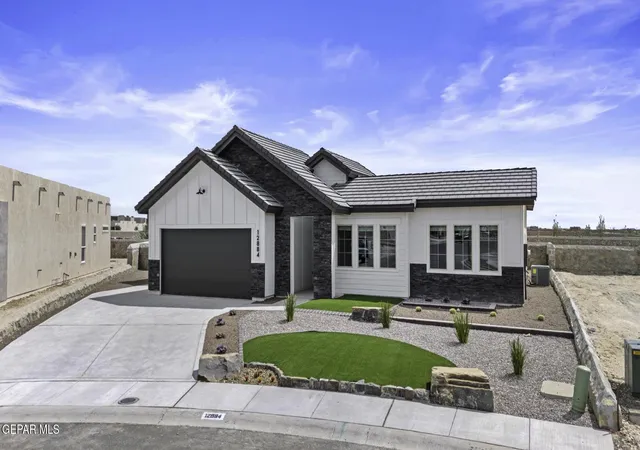 Photo 3 of Sale Pending at 7300 Cimarron Gap Dr, El Paso, TX 79911 | MLS# 946260 | Listing updated on 2026-08-12