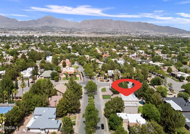 3rd image of 604 Rosinante Rd, El Paso, TX 79922 | MLS# 946404