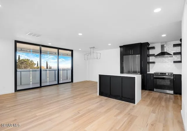 4th image of 1800 N Stanton St #603, El Paso, TX 79902 | MLS# 948767
