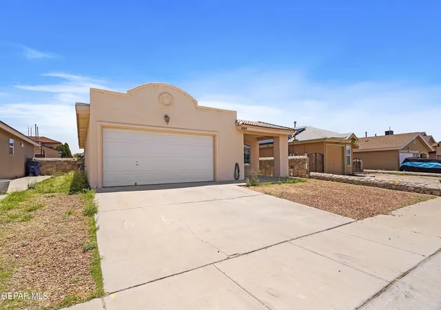 Photo 2 of Single family home for sale at 4069 Tierra Bronce Dr, El Paso, TX 79938 | MLS# 946268 | Listing updated on 2026-07-22