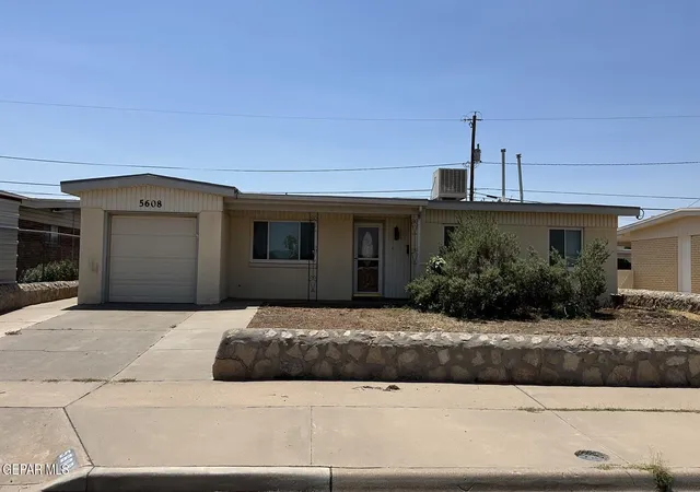 Photo 2 of Single family home for sale at 5608 Sarah Anne Ave, El Paso, TX 79924 | MLS# 949123 | Listing updated on 2026-09-09