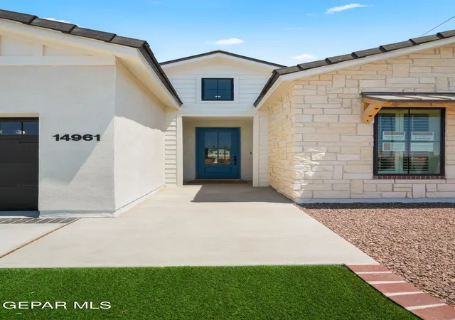 Photo 3 of Single family home for sale at 15036 Allegiance Ave, El Paso, TX 79938 | MLS# 946327 | Listing updated on 2026-10-27