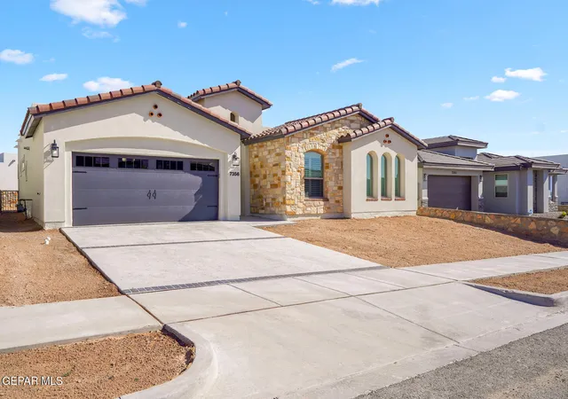 Photo 2 of Single family home for sale at 15121 Allegiance Ave, El Paso, TX 79938 | MLS# 946333 | Listing updated on 2026-06-23