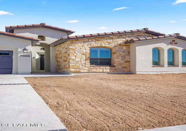 Photo 3 of Single family home for sale at 15121 Allegiance Ave, El Paso, TX 79938 | MLS# 946333 | Listing updated on 2026-06-23