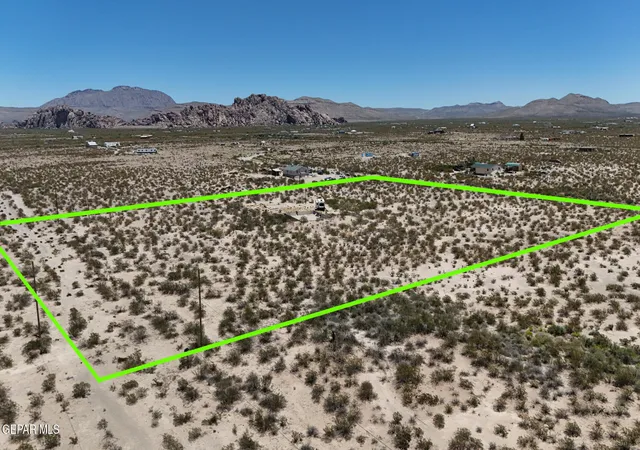 Photo 4 of Land for sale at 6733 Wagon Wheel Cir, El Paso, TX 79938 | MLS# 947274 | Listing updated on 2026-07-14