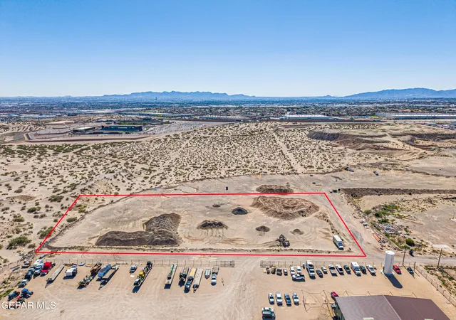 Photo 3 of Land for sale at Tbd Pellicano Dr, El Paso, TX 79928 | MLS# 946513 | Listing updated on 2026-07-31