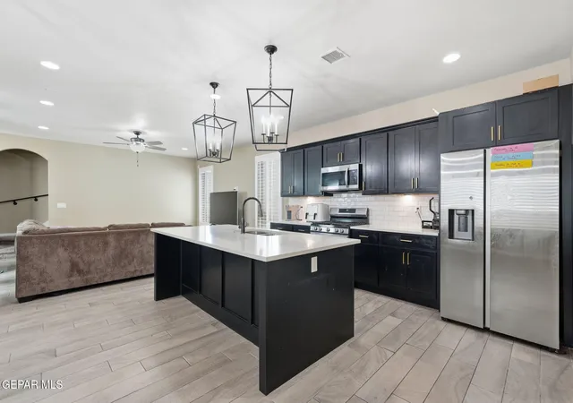 Photo 4 of Single family home for sale at 14695 Pebble Hills Blvd, El Paso, TX 79938 | MLS# 946534 | Listing updated on 2026-07-07