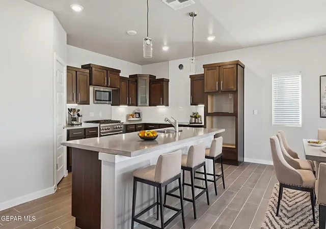 3rd image of 11873 Barrenkale Pl, El Paso, TX 79934 | MLS# 946551