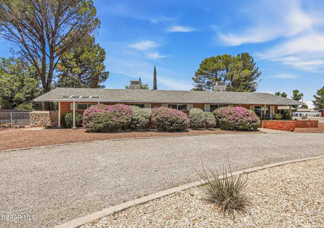 Photo 3 of Single family home for sale at 5425 Rockwood Rd, El Paso, TX 79932 | MLS# 946862 | Listing updated on 2026-09-14