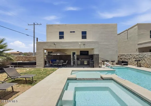Photo 3 of Single family home for sale at 3130 Red Velvet Pl, El Paso, TX 79938 | MLS# 946634 | Listing updated on 2026-07-27
