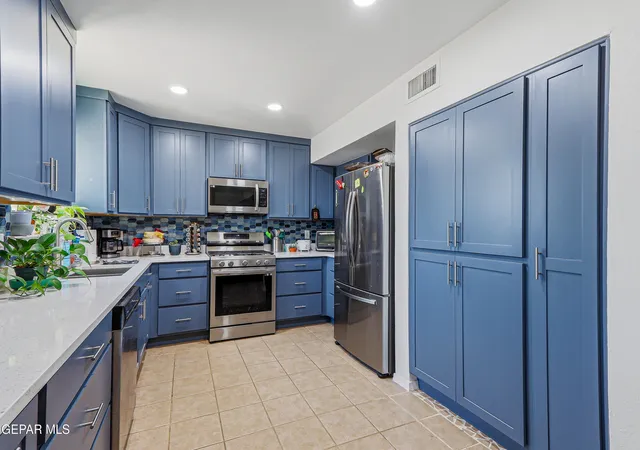 Photo 3 of Sale Pending at 376 Rio Dulce Ave, El Paso, TX 79932 | MLS# 946759 | Listing updated on 2026-09-10