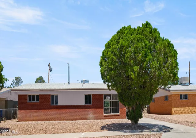 Photo 1 of Single family home for sale at 10329 Wilshire Dr, El Paso, TX 79924 | MLS# 946644 | Listing updated on 2026-07-14