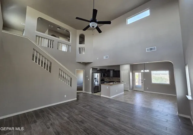 Photo 3 of Single family home for sale at 3800 Loma Jacinto, El Paso, TX 79938 | MLS# 946663 | Listing updated on 2026-09-17