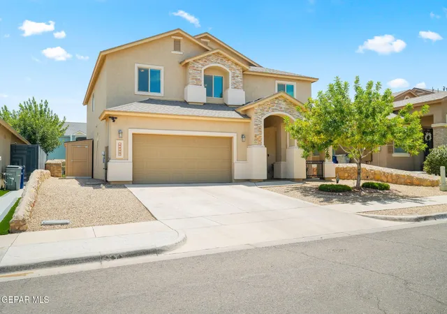 Photo 3 of Single family home for sale at 12608 Blue Heron Dr, El Paso, TX 79928 | MLS# 946814 | Listing updated on 2026-09-20