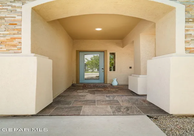 Photo 3 of Single family home for sale at 12608 Blue Heron Dr, El Paso, TX 79928 | MLS# 946814 | Listing updated on 2026-09-20