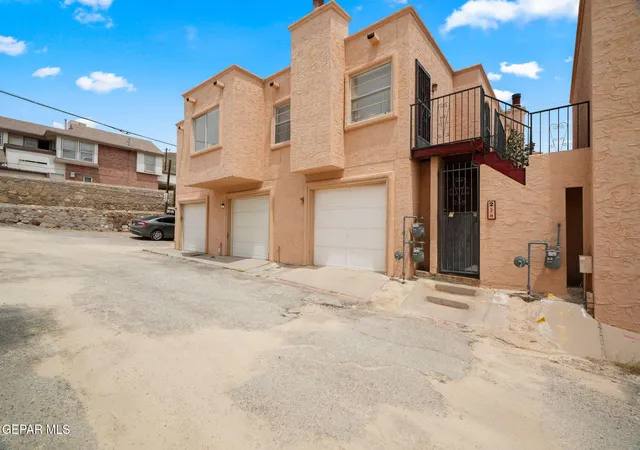 Homes for sale in El Paso, TX | 2520 San Jose Ave, El Paso, TX 79930