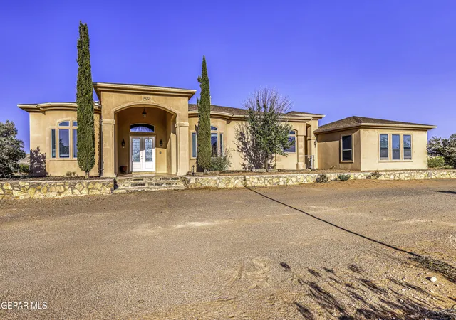 2nd image of 14001 Desert Willow Dr, El Paso, TX 79938 | MLS# 947989