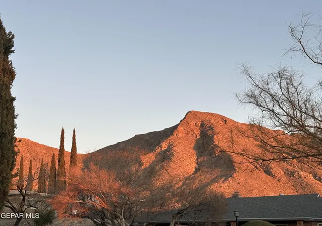 Photo 3 of Sale Pending at 1005 Singing Hills Dr, El Paso, TX 79912 | MLS# 946769 | Listing updated on 2026-09-16