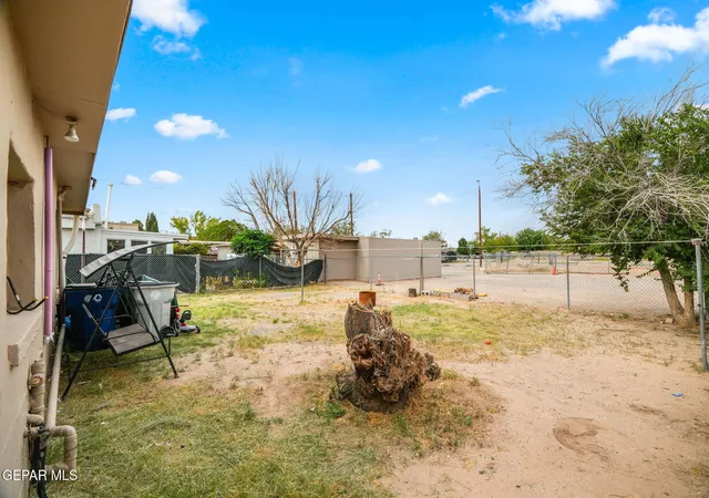32nd image of 120 Pendale Rd, El Paso, TX 79907 | MLS# 946890