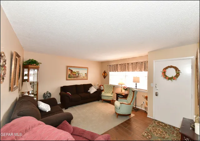Photo 2 of Single family home for sale at 10725 Saigon Dr, El Paso, TX 79925 | MLS# 946832 | Listing updated on 2026-09-09