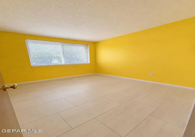 3rd image of 10382 Yellowstone St, El Paso, TX 79924 | MLS# 946944