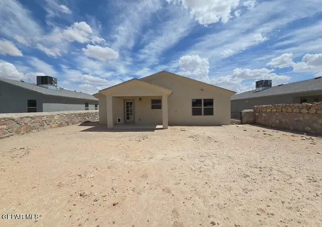 Homes for sale in Horizon City, TX | 13833 Flora Vista Ave, Horizon City, TX 79928 | MLS# 946849