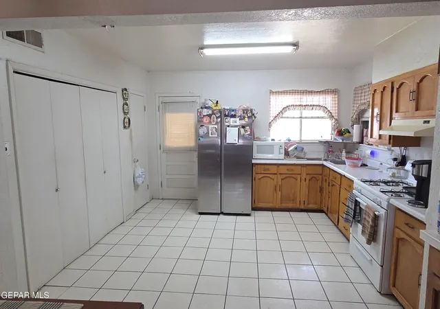 4th image of 4815 Sierra Madre Dr, El Paso, TX 79904 | MLS# 947028