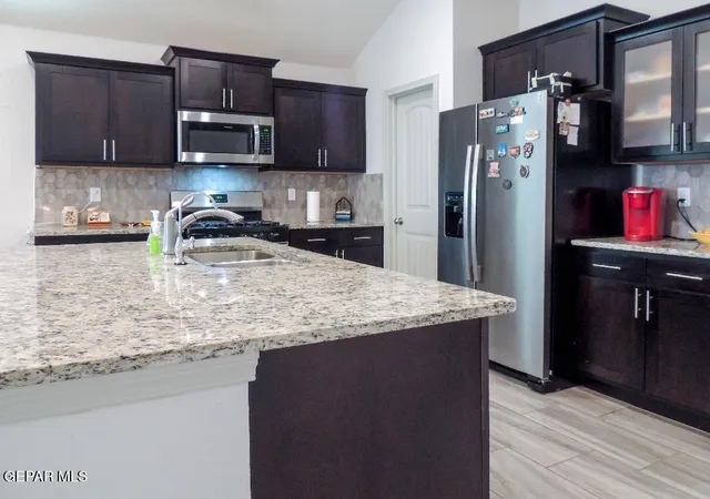 Homes for sale in Horizon City, TX | 1017 Summer Lake St, Horizon City, TX 79928 | MLS# 946915