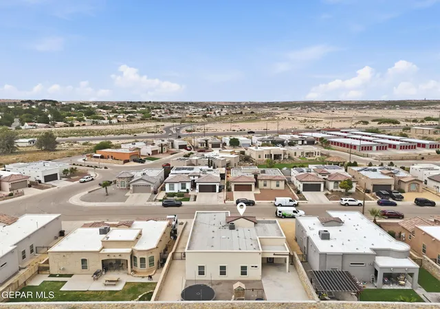 Homes for sale in Sunland Park, NM | 136 Tuscan Ridge Cir, Sunland Park, NM 88008 | MLS# 946922