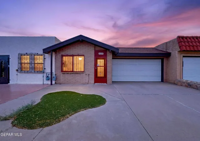 Photo 1 of Townhouse for sale at 3220 Isla Morada Dr, El Paso, TX 79925 | MLS# 946960 | Listing updated on 2026-09-02