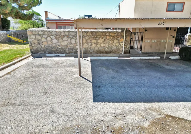 61st image of 256 Maricopa Dr, El Paso, TX 79912 | MLS# 947036