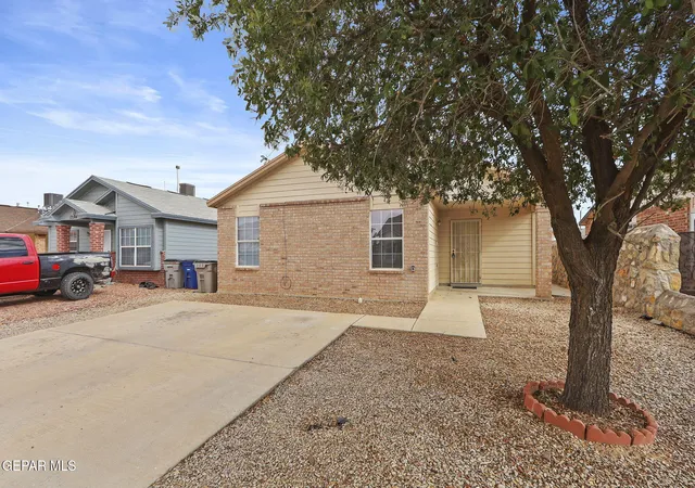 3rd image of 12240 Tierra Cadena Dr, El Paso, TX 79938 | MLS# 946987